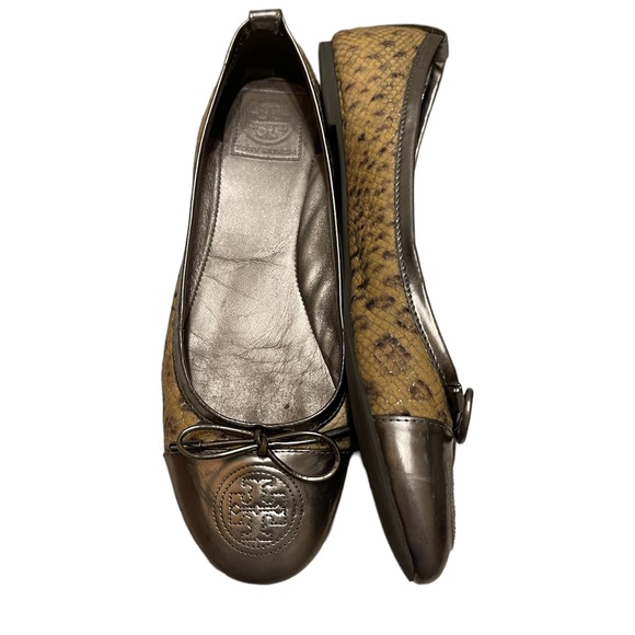 Tory Burch Verbena Ballet Flat Silver Patent Toe -Chanel Style  Size 10 - Picture 3 of 8